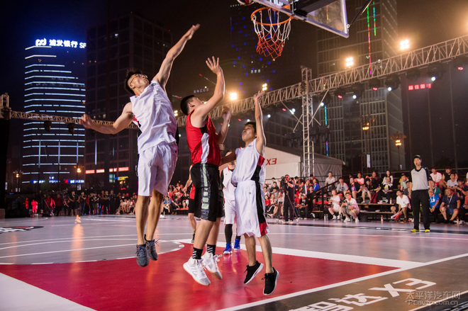 赫拉德马丁 赫拉德马丁